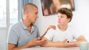 Оснажимо дечаке да говоре о својим осећањима